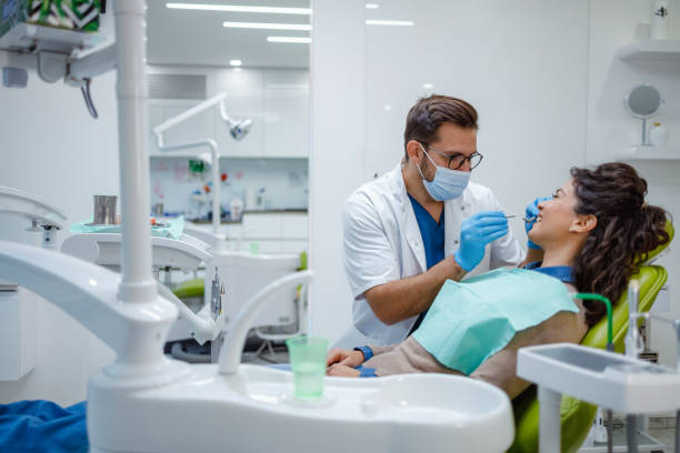 Best Veneers and Lumineers  in Cottonwood, AL